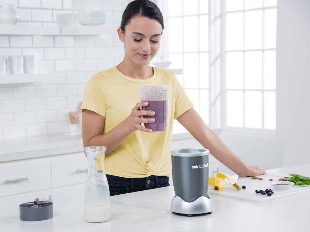 Приготовление напитка с Nutribullet