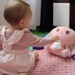 Attachment image of Dayya's review on Miss Honey Bunny - perna jucarie 2in1 pentru calatorii Dormeo