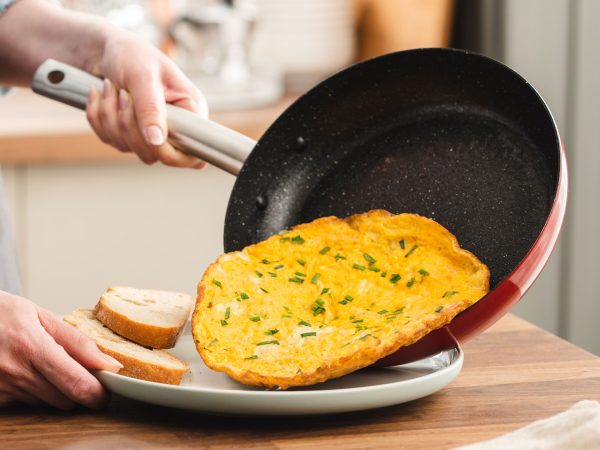 dl_titanium_legend_frypan_24cm_01